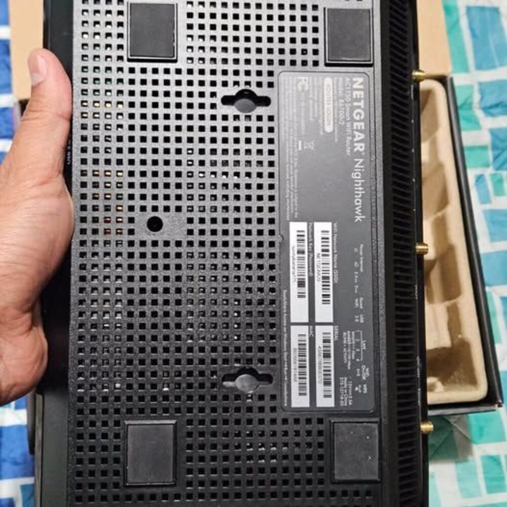 NETGEAR Nighthawk AC1750 Smart WiFi Router (Model# R6700). - Picture 6 of 8